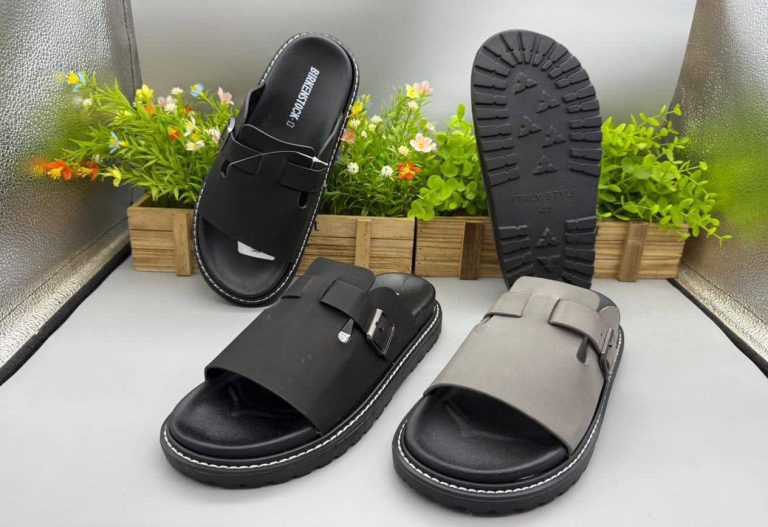 90e0b69c-af37-4466-9b1f-33a1cb1612be-2 ITALY MEN BIRKENSTOCK - Image 1
