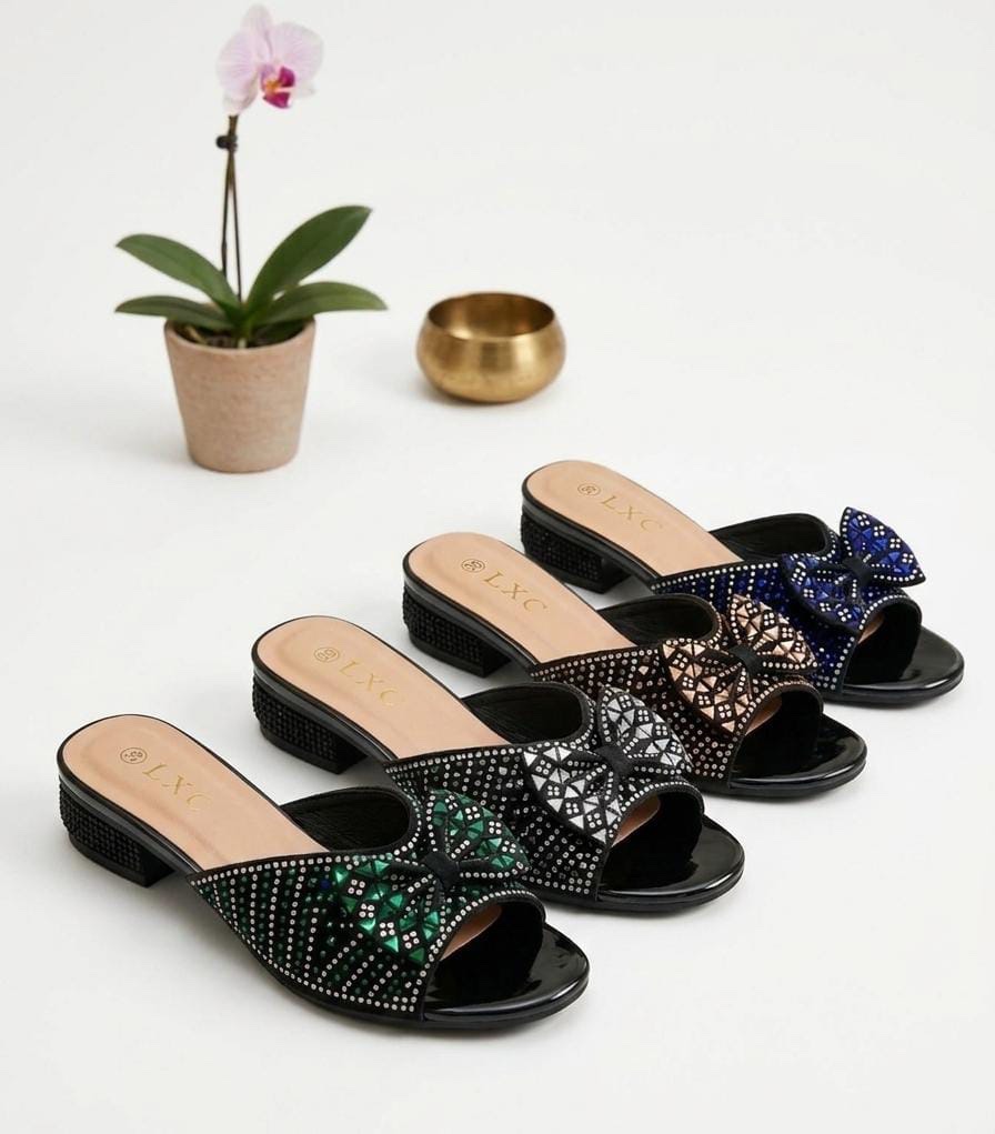fc14fa7b-b30d-44a8-8b1b-c3e8397c7bf1 LXC LOW HEELS - Image 1