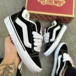 ORIGINAL VANS CANVAS
