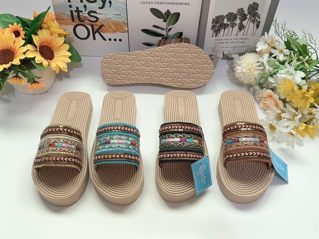 bf7c48c1-217c-4627-bc29-480b609429a4 Quieter fluffy slippers - Image 1