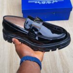 LV DAVINO LOAFERS
