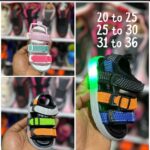 KIDS LED LIGHT SANDALS